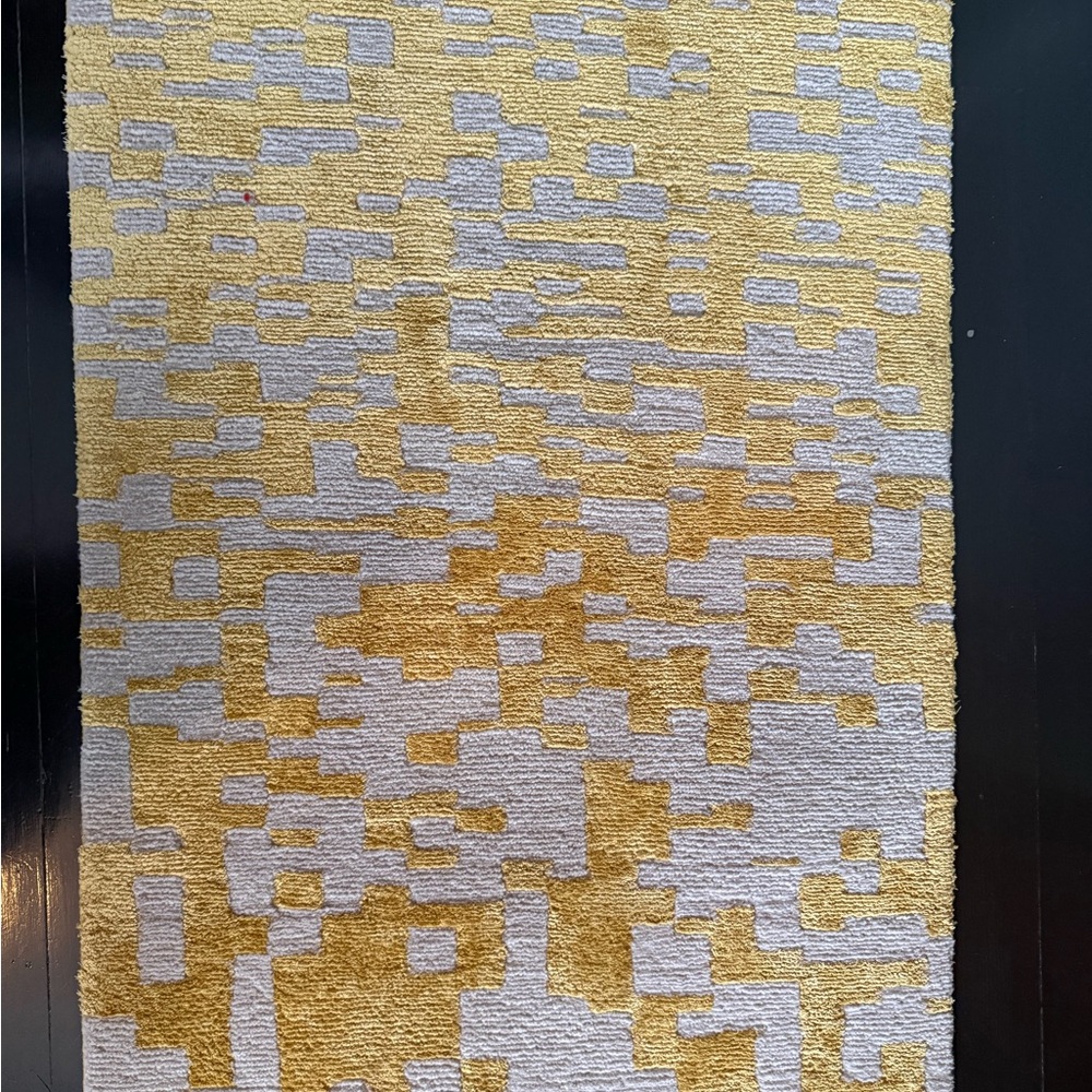 Gold & Beige Geometric Hand-Knotted Doormat